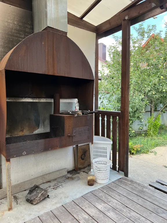 Уютный таунхаус с беседкой