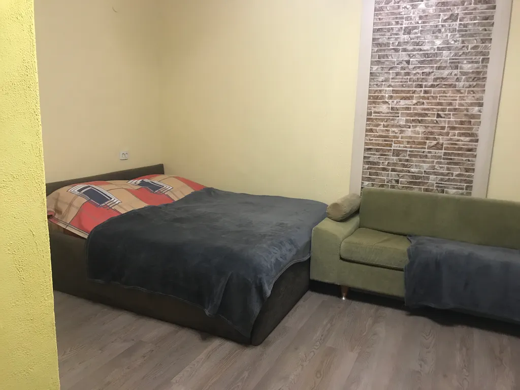 Уютная квартира в центре посёлка, рядом школа, ДК, бассейн