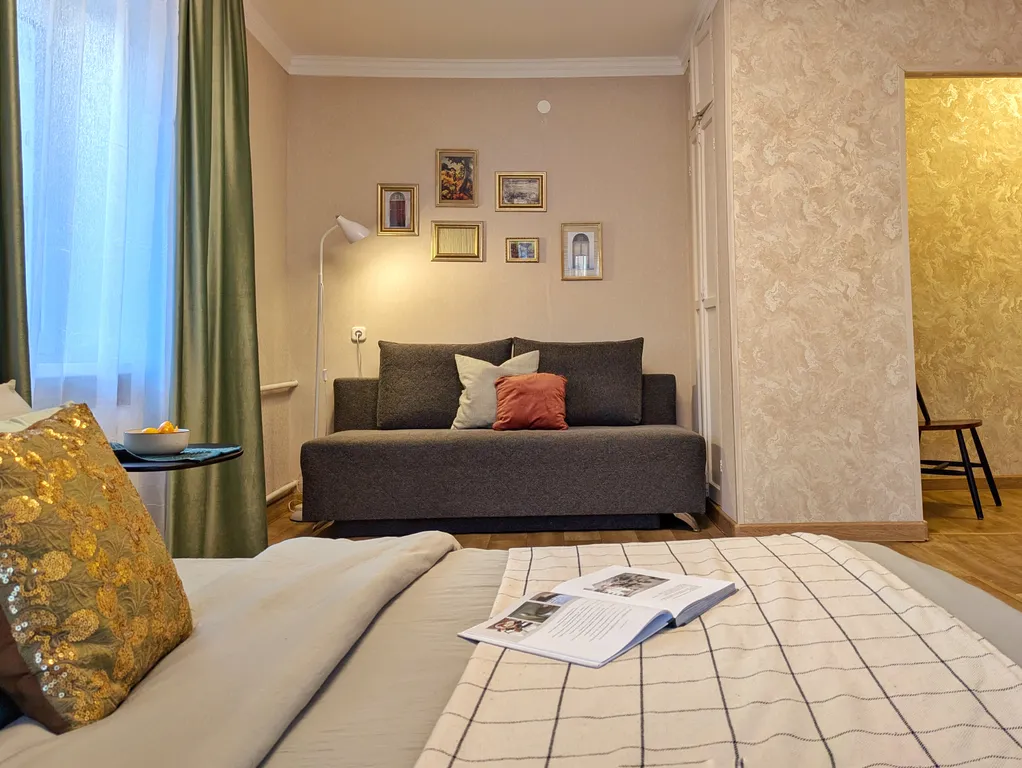 Атмосферная квартира в центре с винтажными деталями