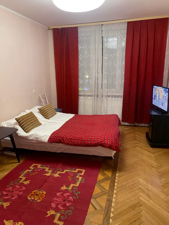 Небольшая квартира рядом с метро — аренда посуточно в Санкт-Петербург