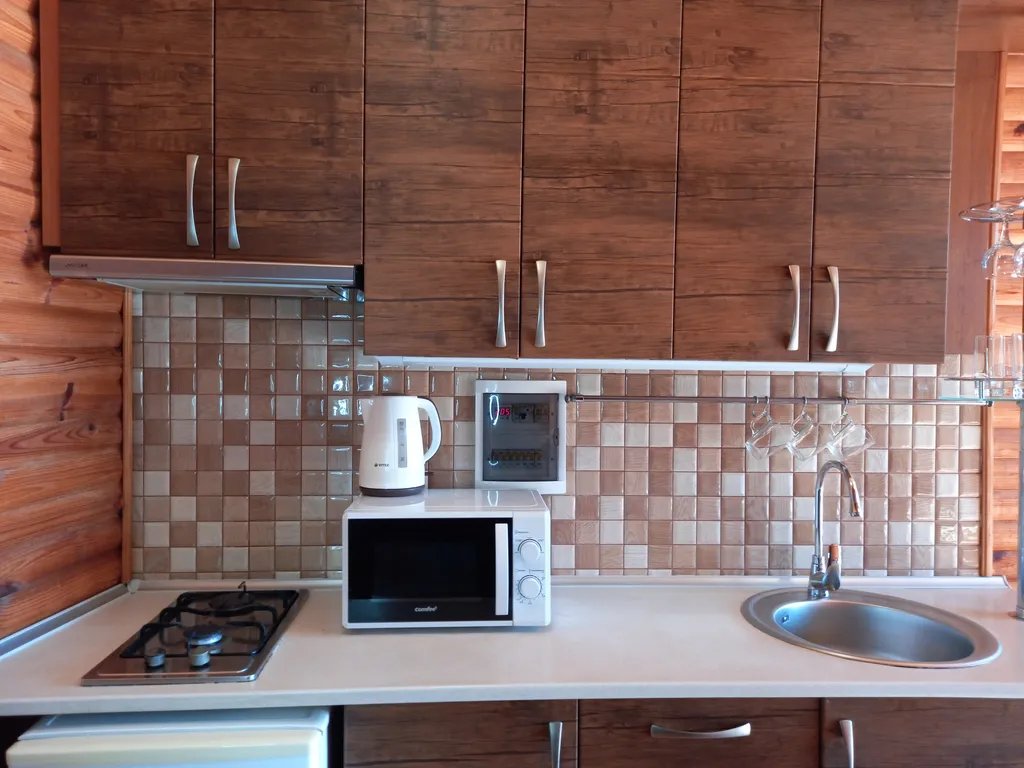 Студия с балконом и панорамными окнами