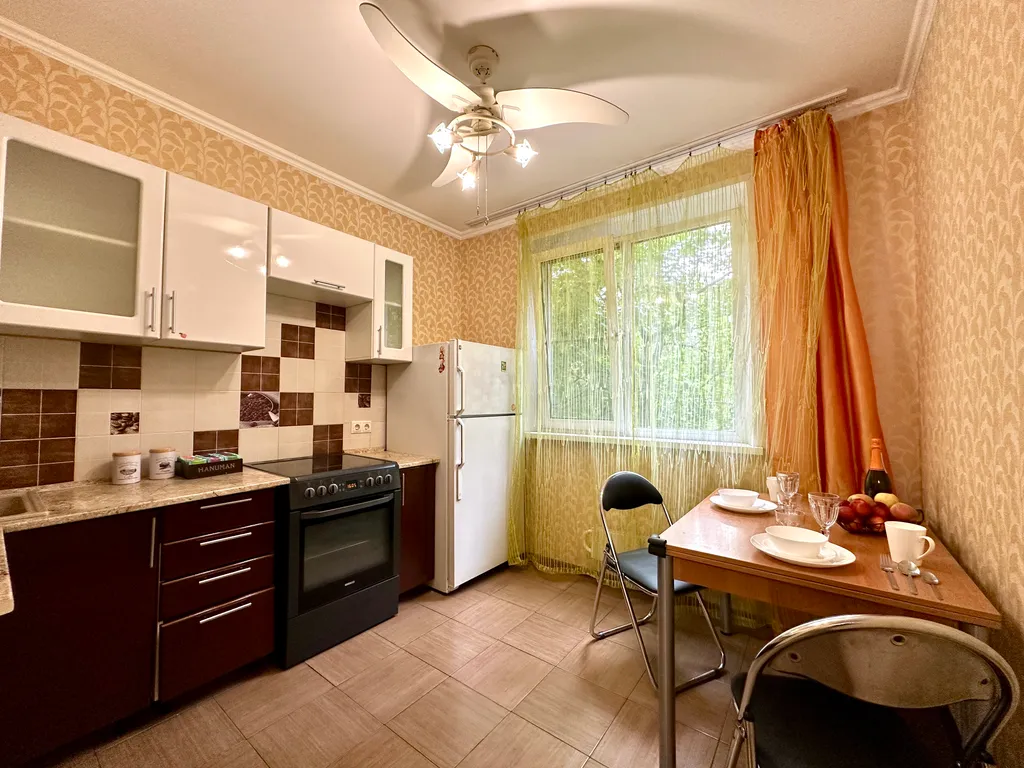 Квартира Квартира рядом с парком — Москва