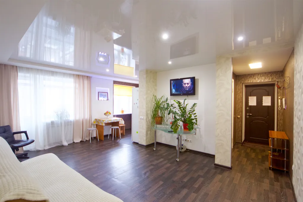 3-комнатная Квартира — аренда посуточно в Красноярск