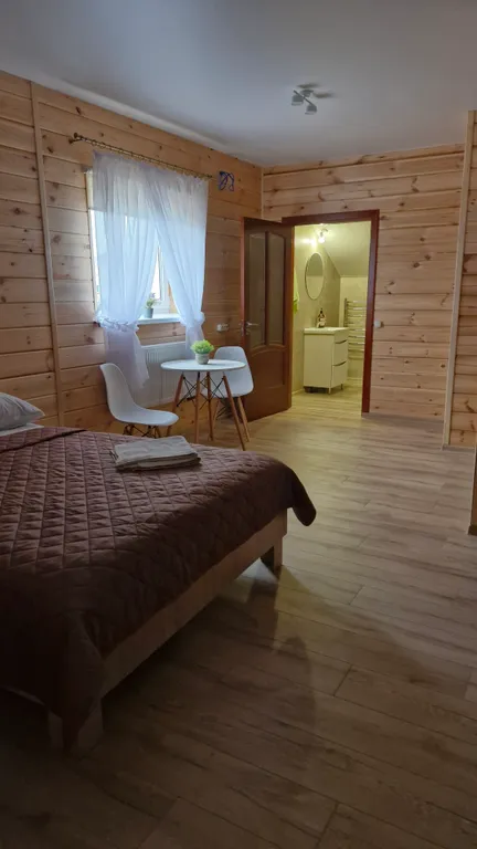 Дом с баней и парковкой