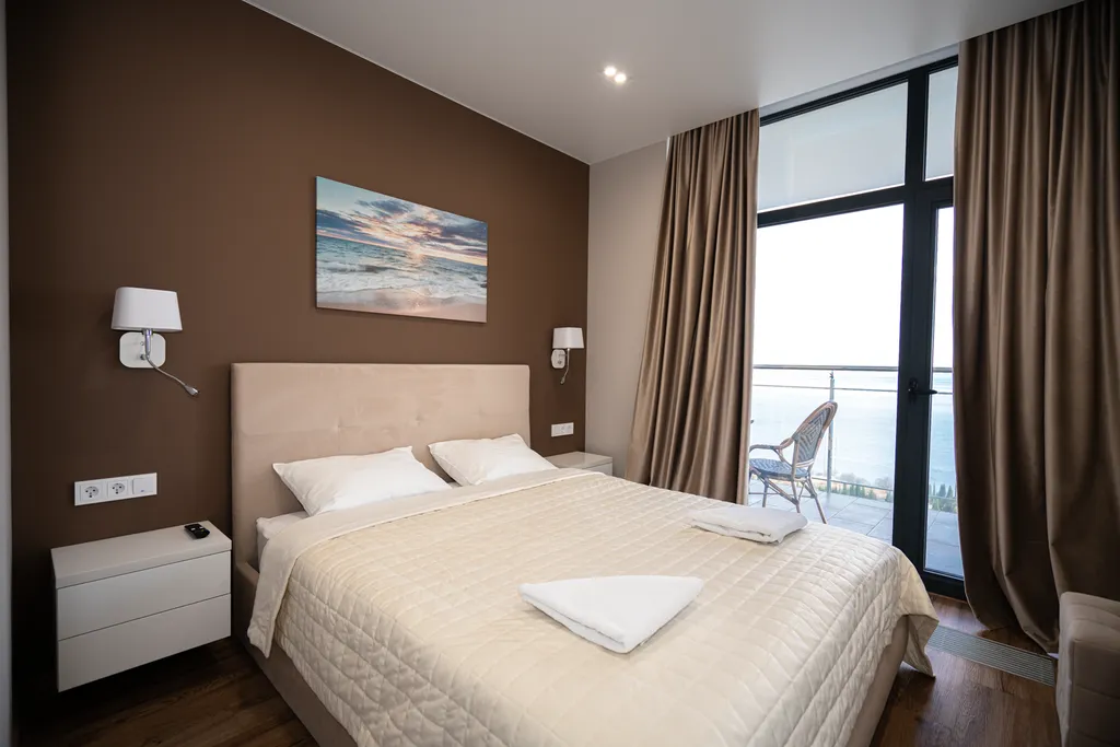 Дизайнерские апартаменты LS-LUX-ORANGE в ЖК Крымская Резиденция