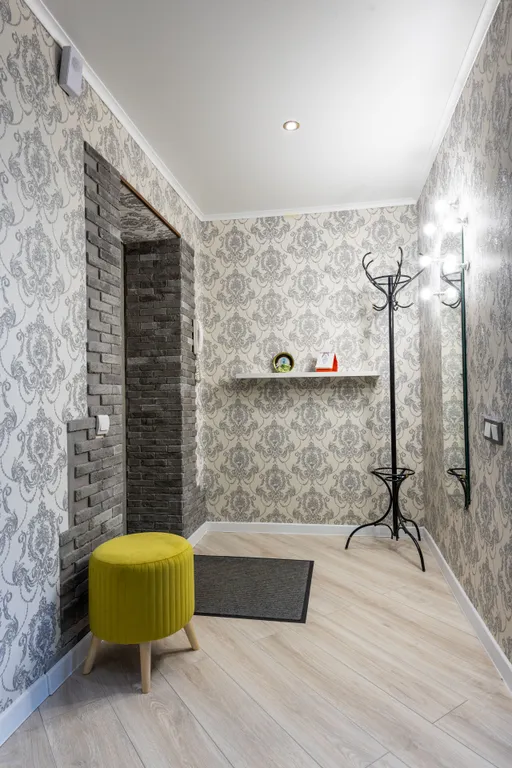 Пряничный домик в центре