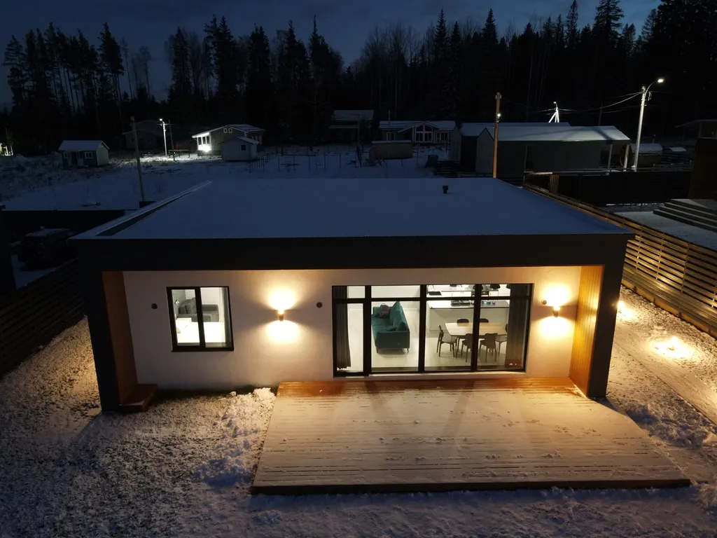 Большой коттедж с сауной