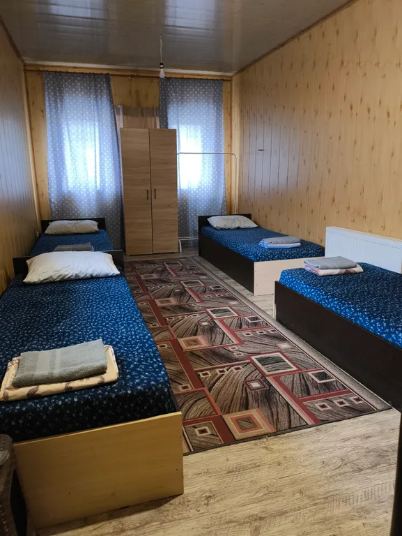 Коттедж Однокомнатный дом на пять мест — аренда посуточно в Тамань