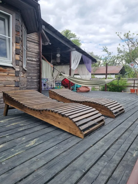 Уютная дача "Дом на дереве" в черте города