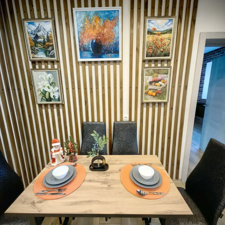 Дизайнерские апартаменты в центре города