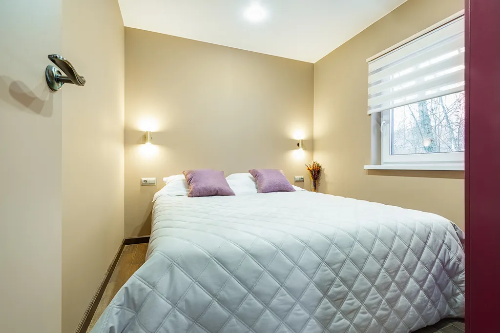 Дом с террасой на берегу Отрадного озера