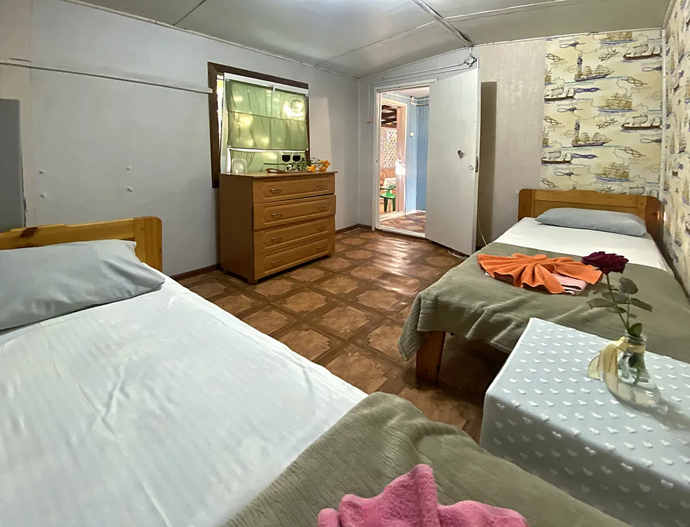 Коттедж 2-комнатный Дом — Курортное (Феодосия)