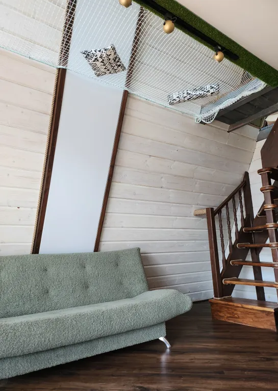 Треугольный дом на Камском море