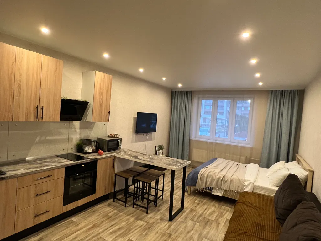 Квартира Стильная квартира-студия в ЖК Кристалл New Crystal apartment — Тюмень