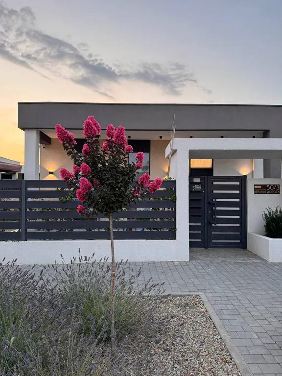 Дом с бассейном и террасой в 12 минутах от моря - House of hedonist