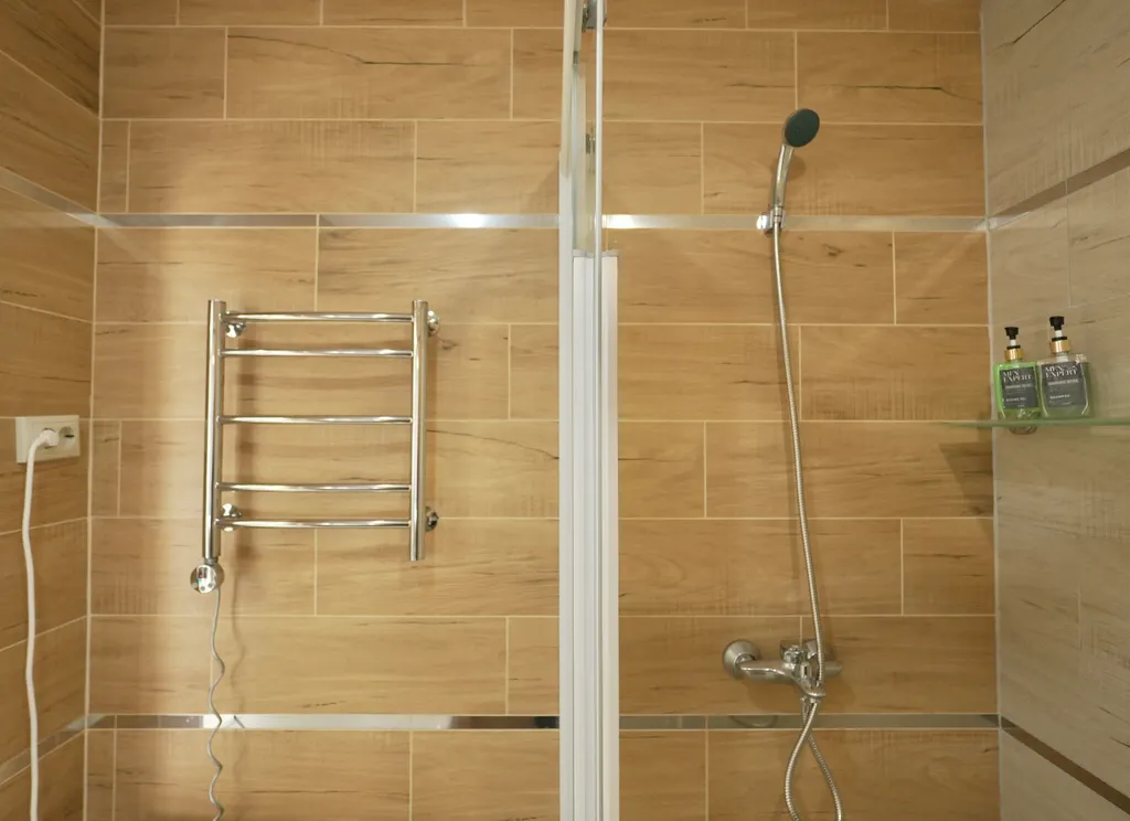 Светлая студия с панорамным окнами на горы напротив отеля Мариотт