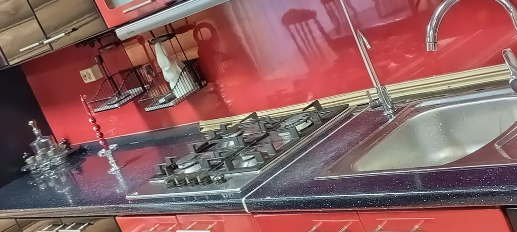 Коттедж с баней и бассейном - купелью на 8 человека Леноблости