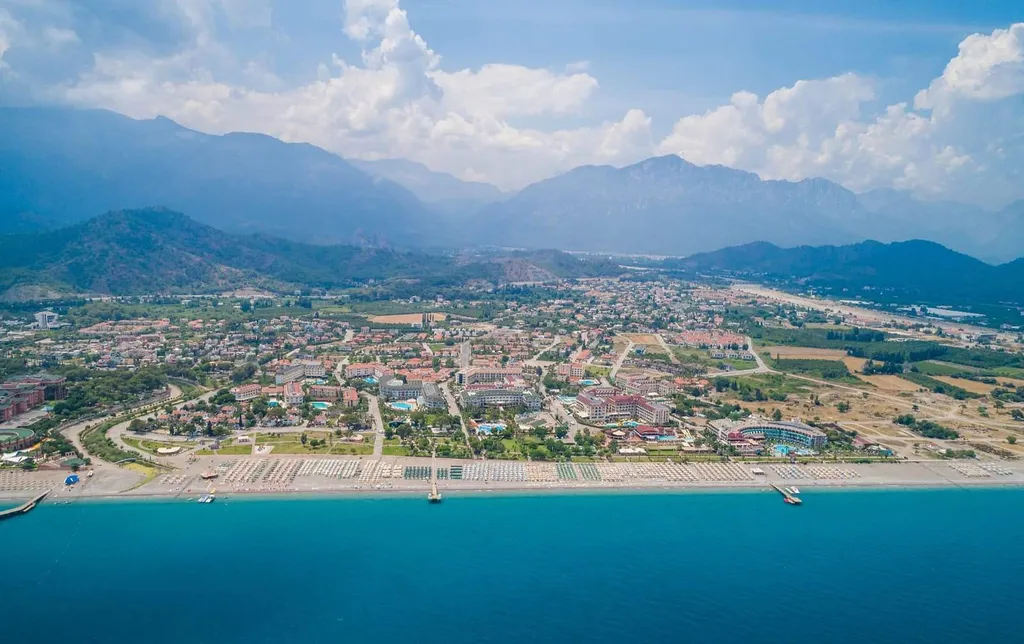 Вилла Nilufer рядом с морем