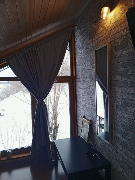 Парящий дом на Волге