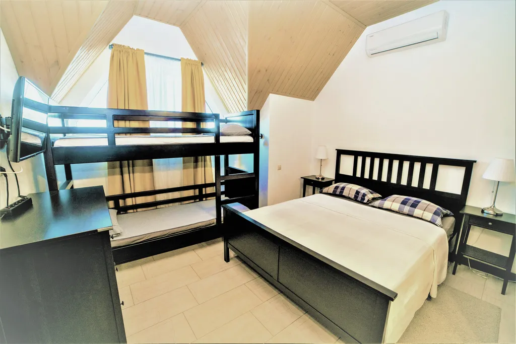 Квартира Комната — Кучугуры