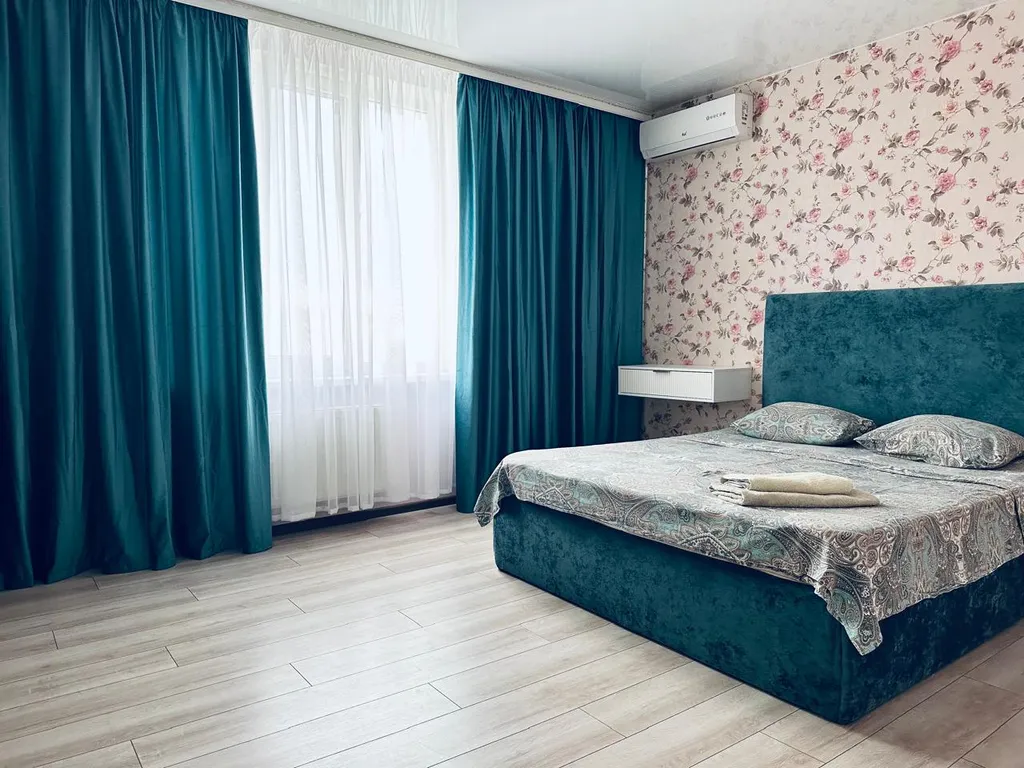 Квартира Просторная квартира в центре на Москольце — Симферополь