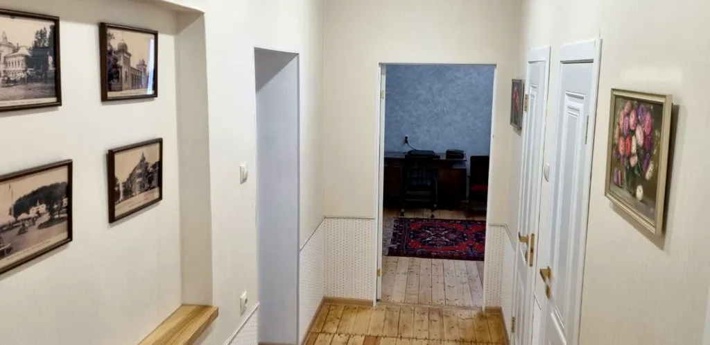 Тихий Домик с видом на горы