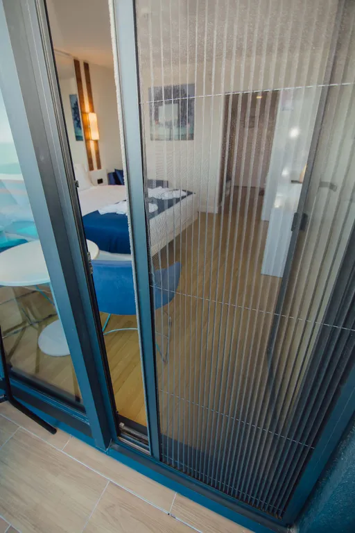 Студия с видом на море