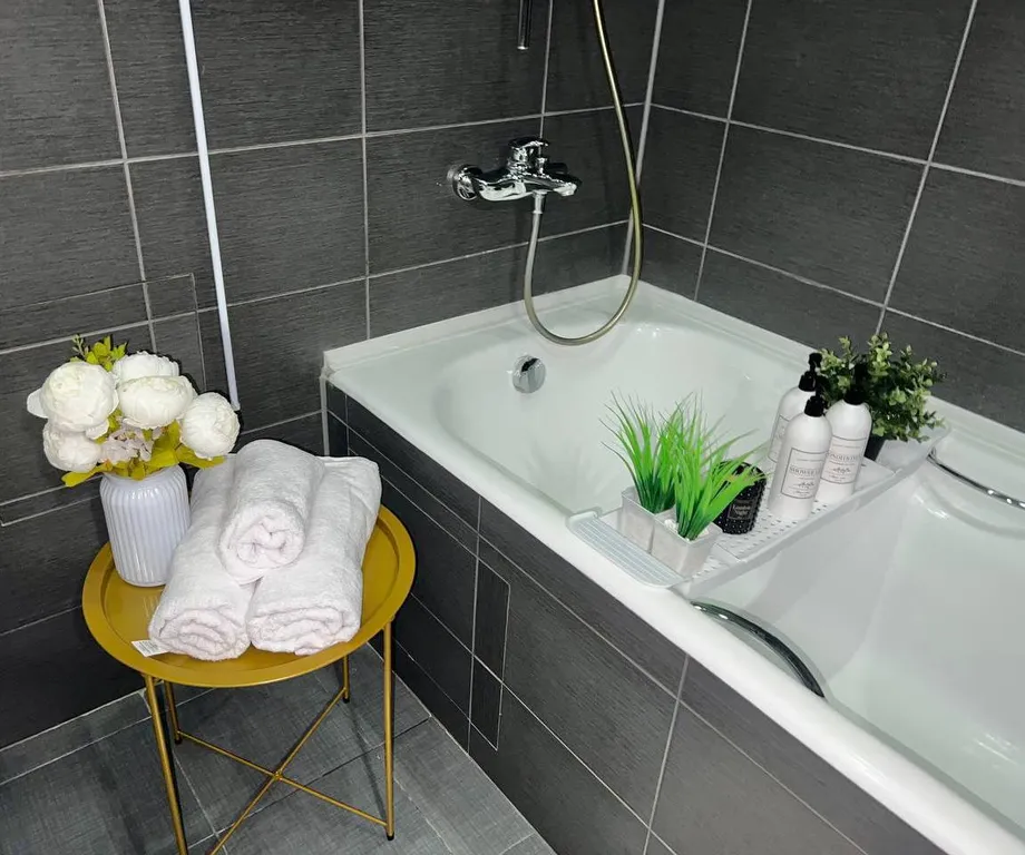 Просторная квартира в новом доме с домашним кинотеатром