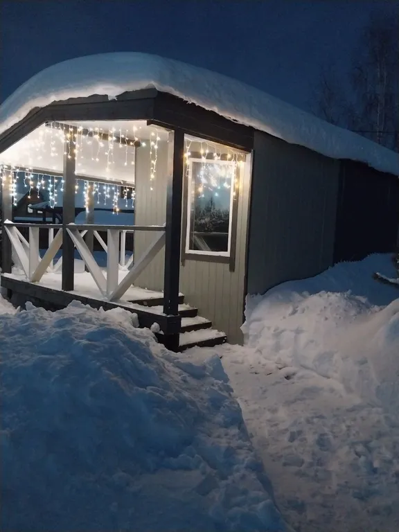 Современный дом с удобствами 1 линия озеро Селигер