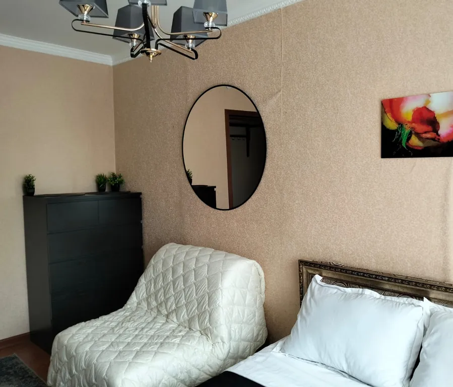 Квартира Двухкомнатная квартира в центре города — Кашира