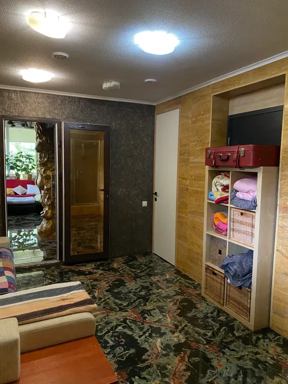 7-комнатный Дом