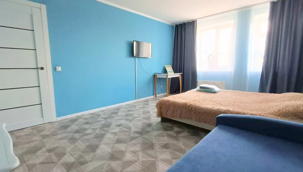 Светлая квартира с удобной локацией возле ТРЦ Планета