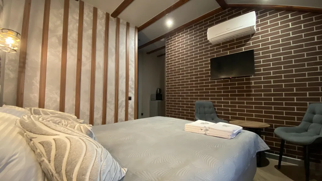 Красивые апартаменты в дизайнерском стиле