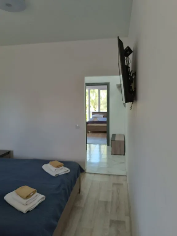 Квартира Комната — Новоотрадное