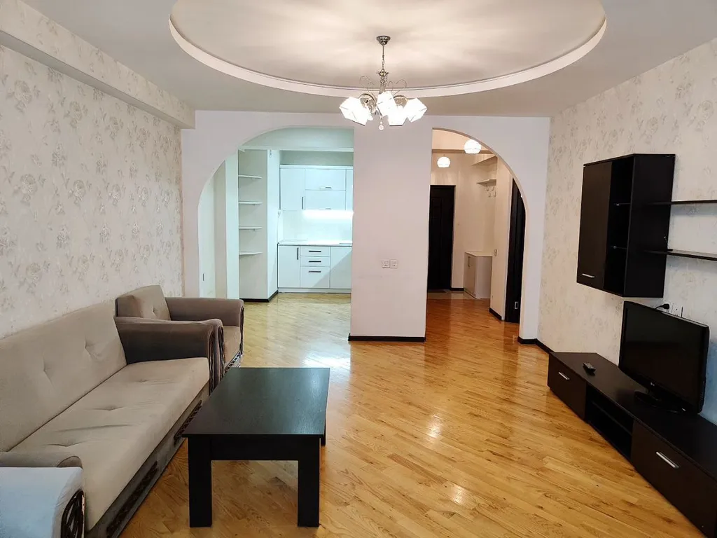 Квартира возле метро Кара Караева