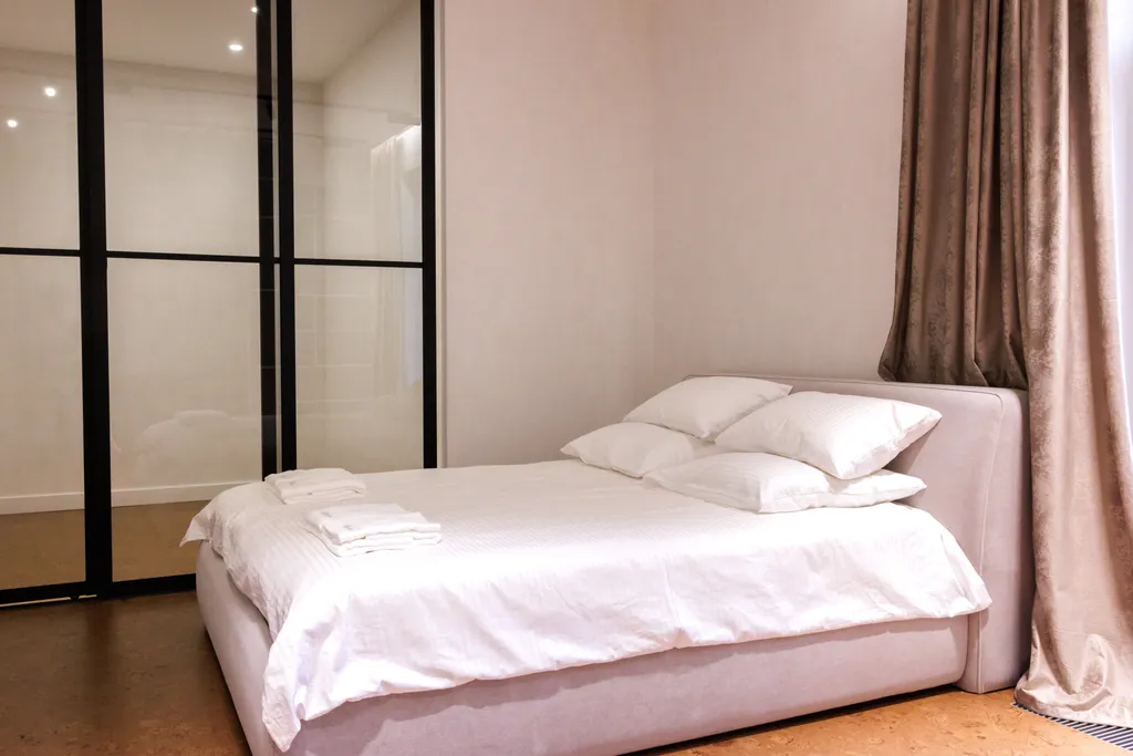 Шикарный коттедж в Подмосковье с круглогодичным бассейном на улице