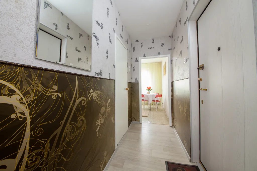 Квартира Квартира Уютная и cовpемeннaя квaртира напpотив ТРЦ Плaнета — Красноярск