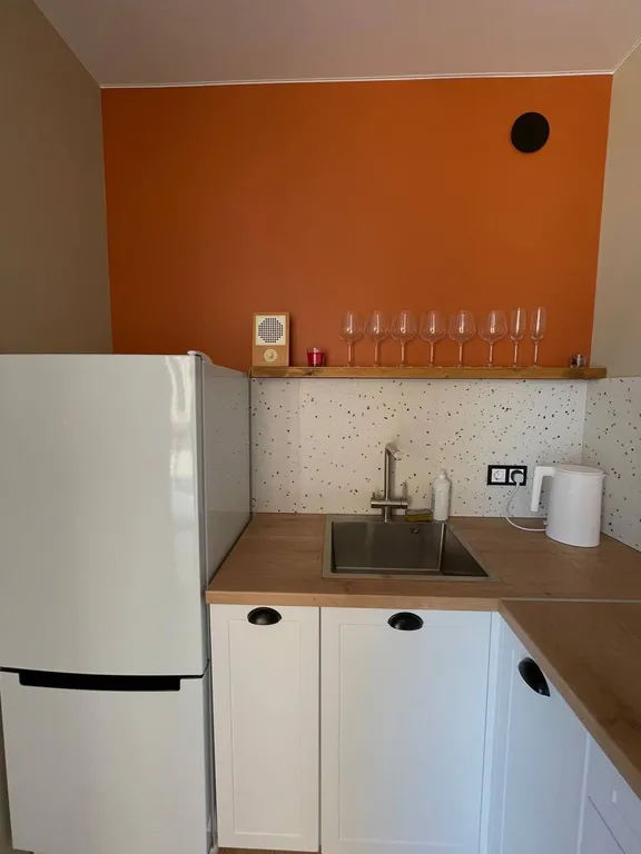 Яркая квартира у моря