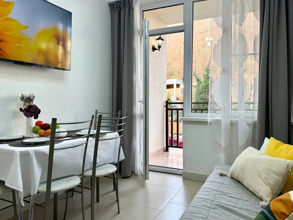 Комфорт с балконом