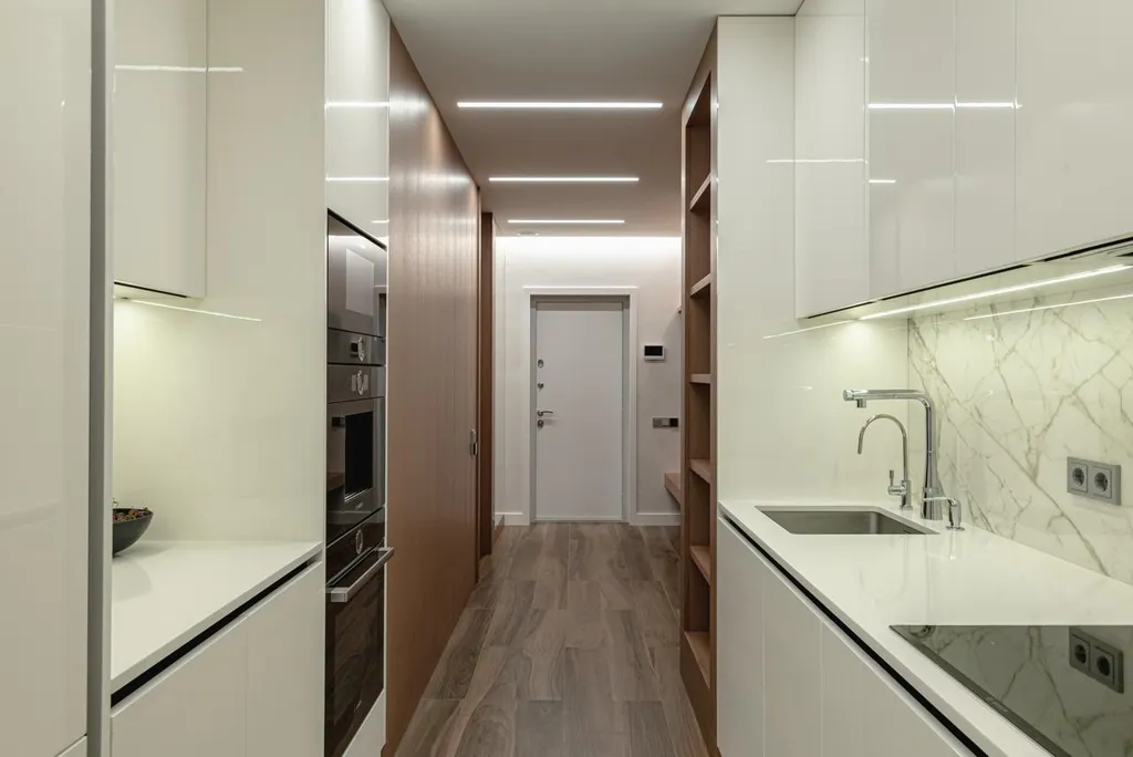 Апартамент с панорамой на море и двумя санузлами в Приморском парке