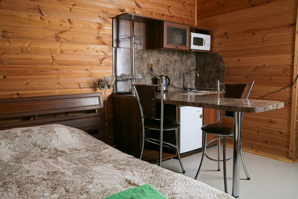 Домик на 2 человек с видом на реку