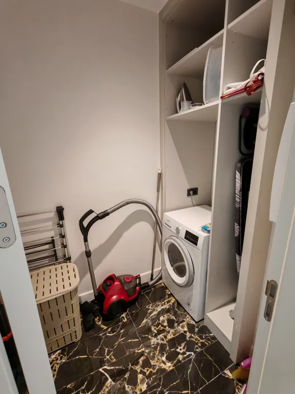 Квартира с тремя спальнями Azura World Residence & Hotel