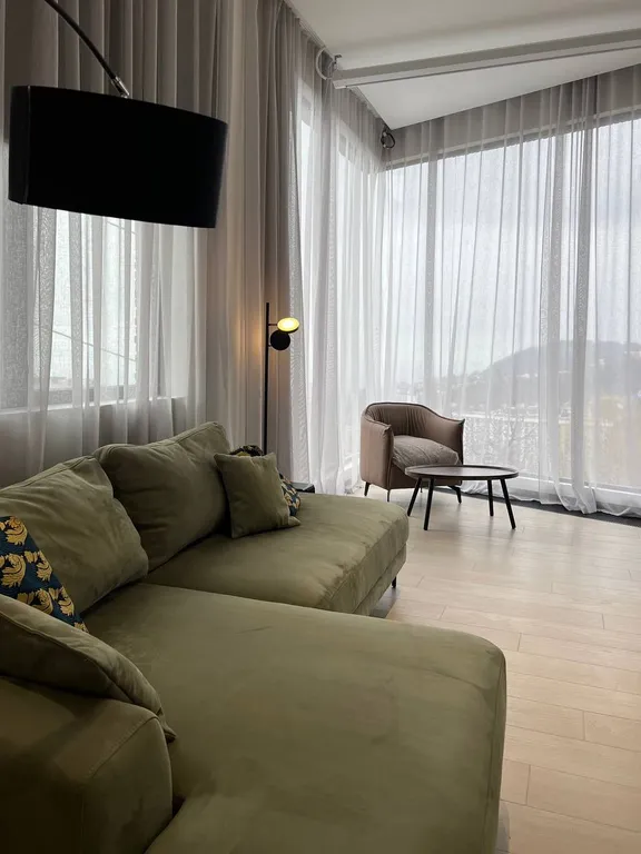 Новый стильный дом с видом на море