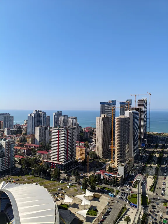 Квартира с отдельной спальней с лучшим видом на море и стадион