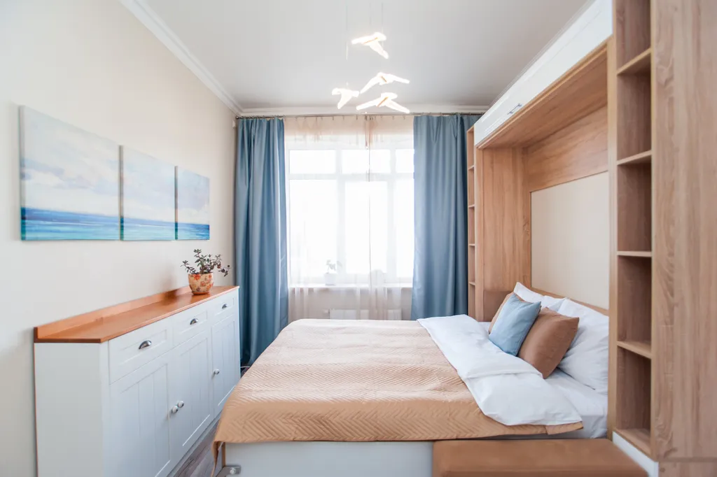 Двухэтажная квартира рядом с зимним лесом