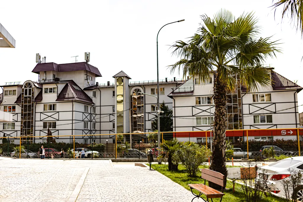 208 Alliance Apartments на Летней, 50