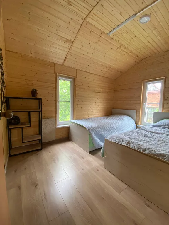 Уютный дом c садом у горной реки