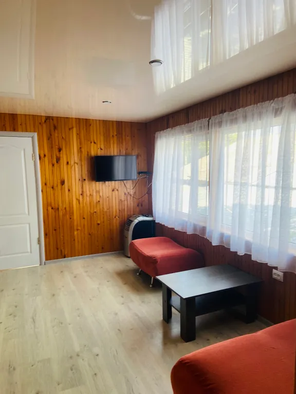 Уютный дом на море