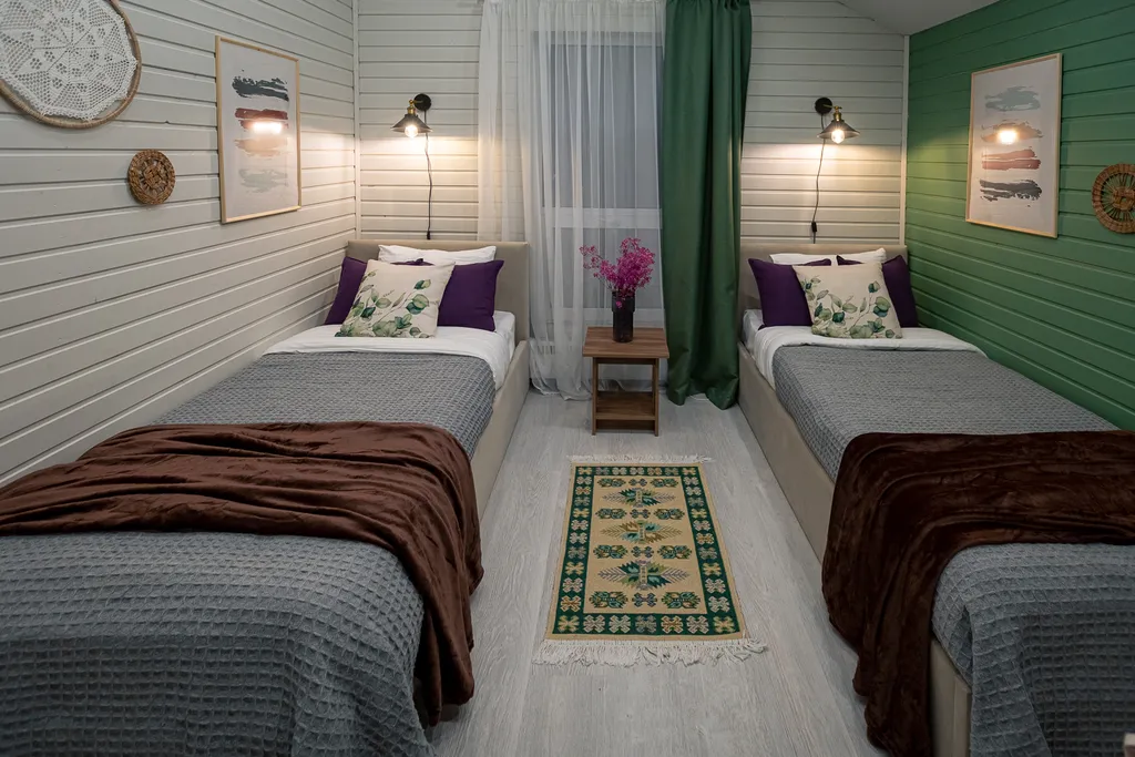 Изумрудный - дом с игровой зоной и костровой чашей