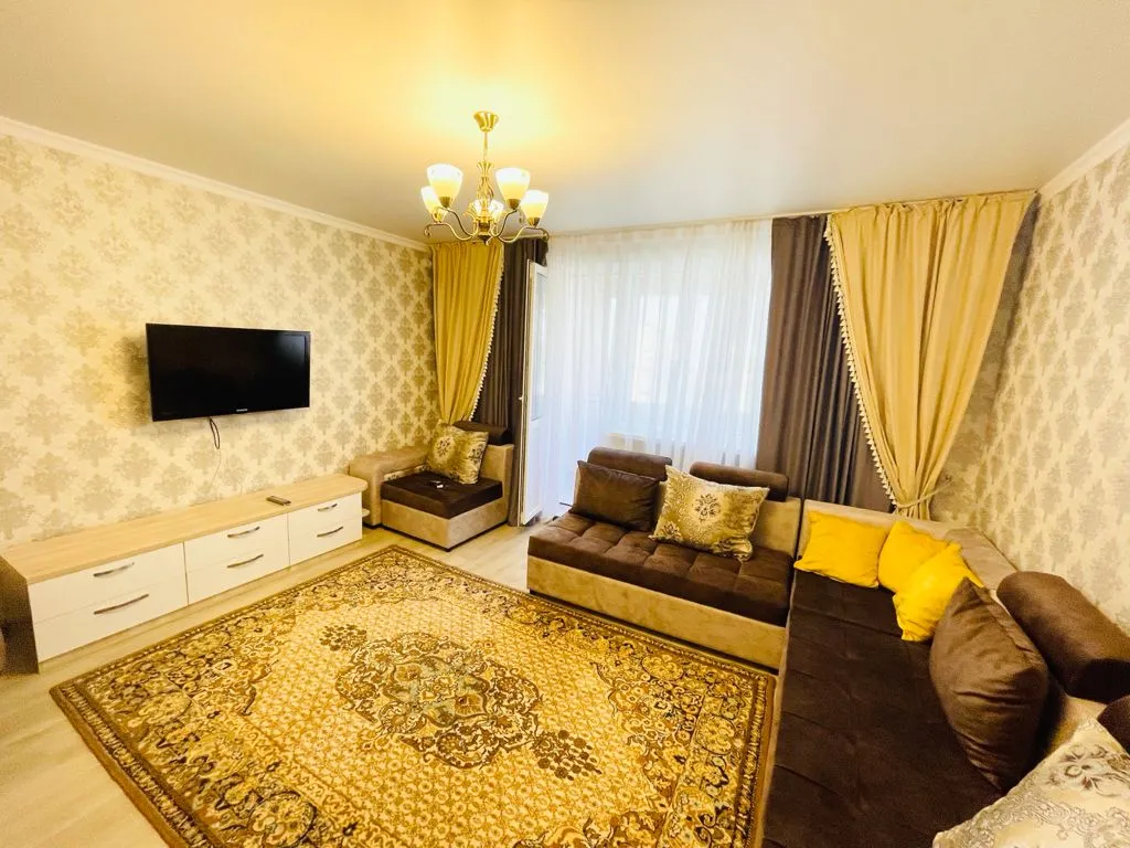 Уютная 3комн квартира, пешая доступность Консульство США